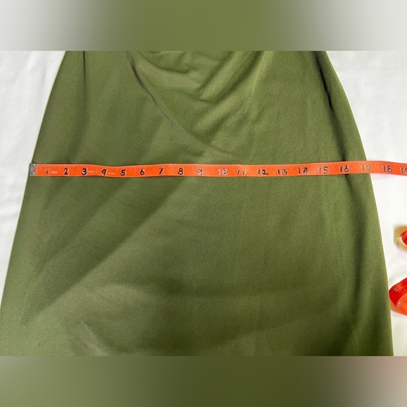 WAYF Sap Green drape neck sleeveless midi dress size S. - Picture 12 of 16